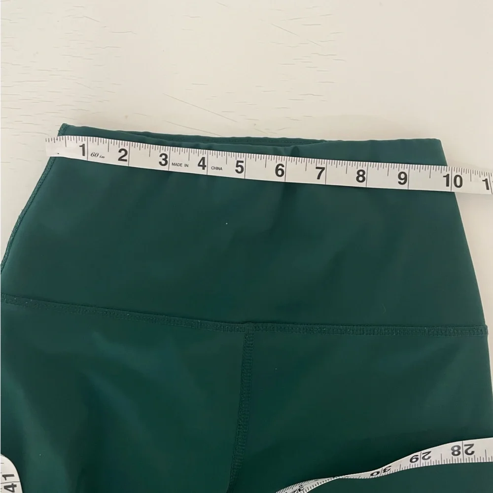 Reformation Ecomove High Rise 7" Bike Shorts - Picture 8 of 9